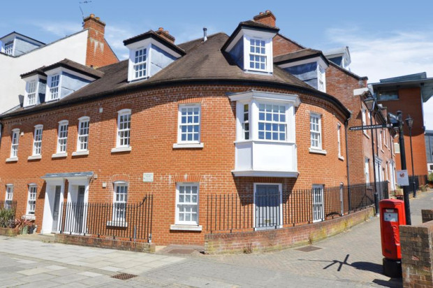 Property for sale in Gigant Street, Salisbury