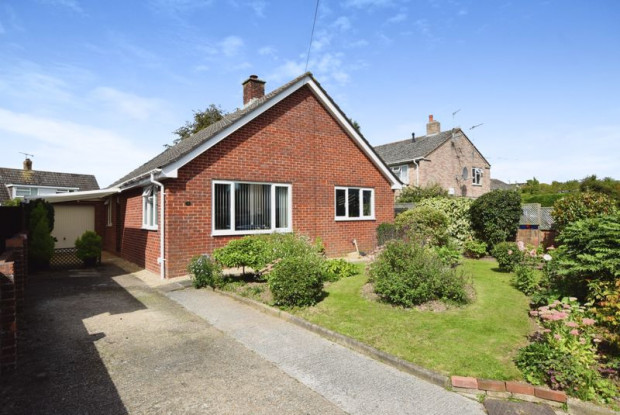 Property for sale in Hathaway Close, Salisbury