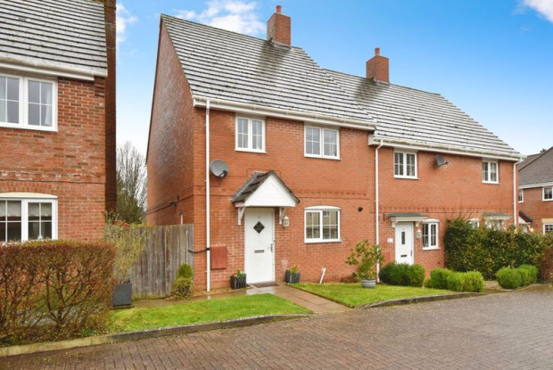 Property for sale in Collingwood Close, Salisbury