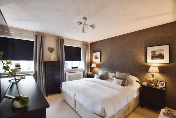 Property for sale in Stone Close, Salisbury