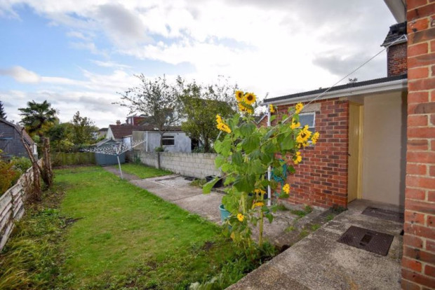 Property for sale in Waterloo Road, Salisbury