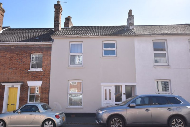 Property for sale in Waterloo Road, Salisbury