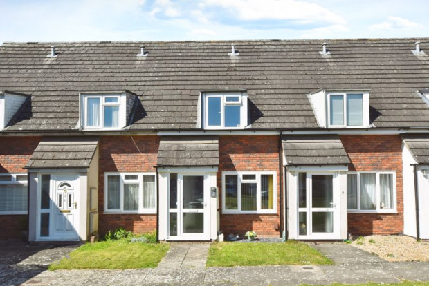 Property for sale in Syringa Court, Salisbury