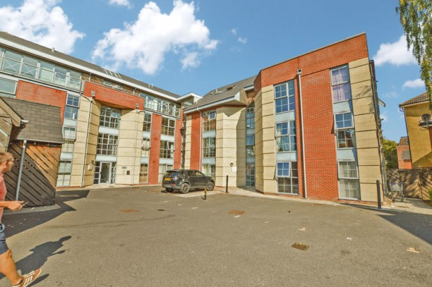 Property for sale in Fisherton Street, Salisbury