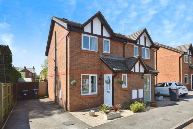 Property for sale in Woodlea Grange, Salisbury