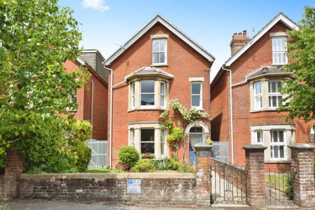 Property for sale in Bourne Avenue, Salisbury