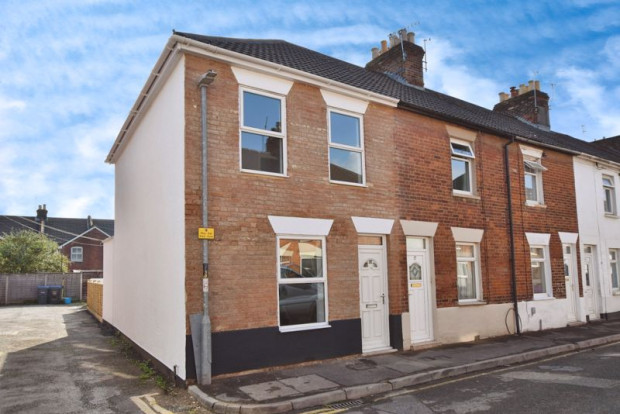 Property for sale in Meadow Road, Salisbury