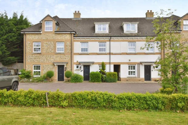 Property for sale in Bailey Lane, Salisbury