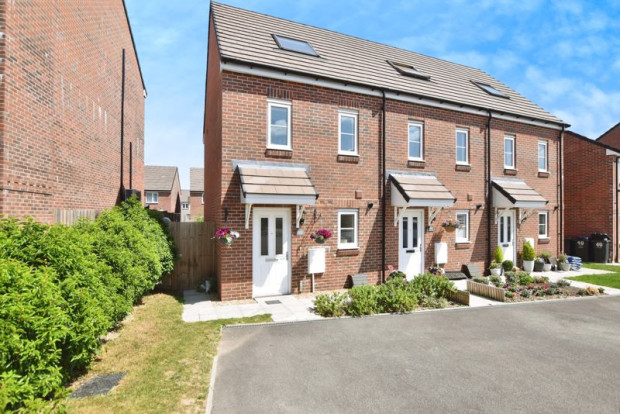 Property for sale in Adlam Way, Salisbury
