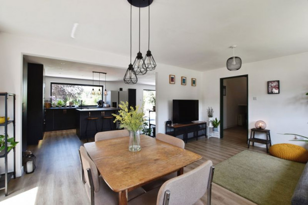 Property for sale in Chestnut Close, Salisbury