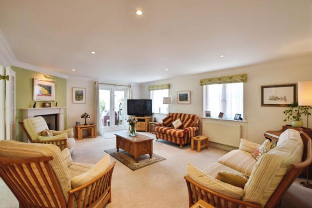 Property for sale in Chapel Hill, Salisbury