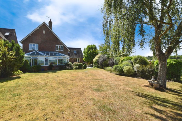 Property for sale in Chapel Hill, Salisbury