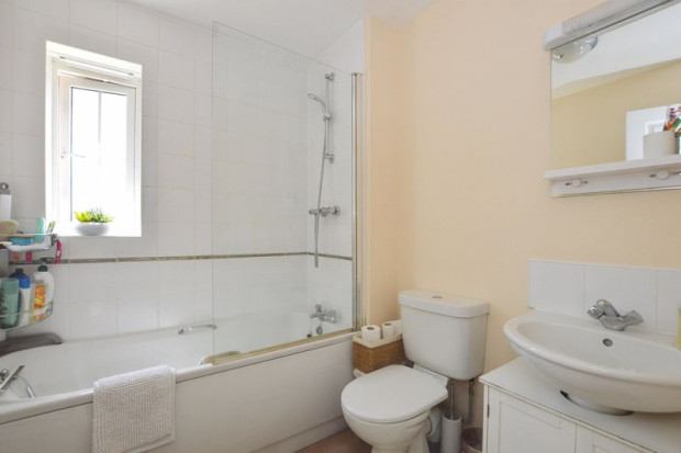 Property for sale in Collingwood Close, Salisbury