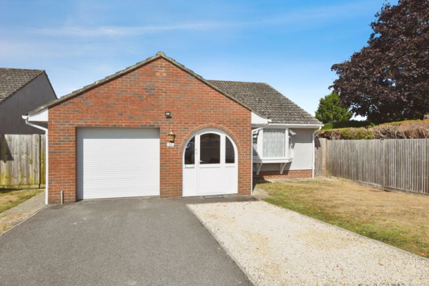 Property for sale in Little Woodfalls Drive, Salisbury