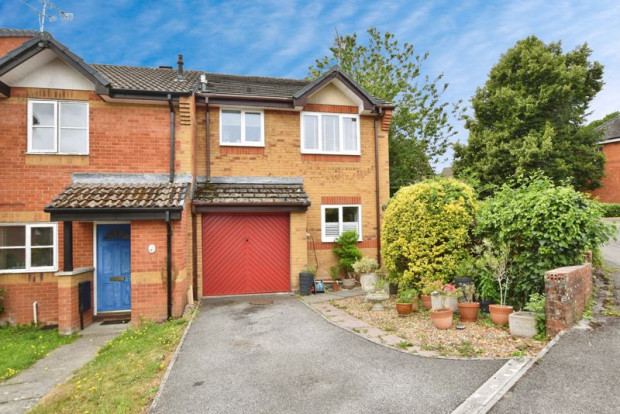 Property for sale in Woodbury Gardens, Salisbury