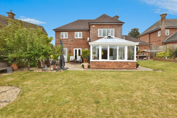 Property for sale in Tanners Close, Salisbury