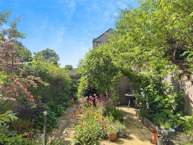 Property for sale in Bailey Lane, Salisbury