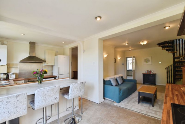 Property for sale in Melvin Close, Salisbury