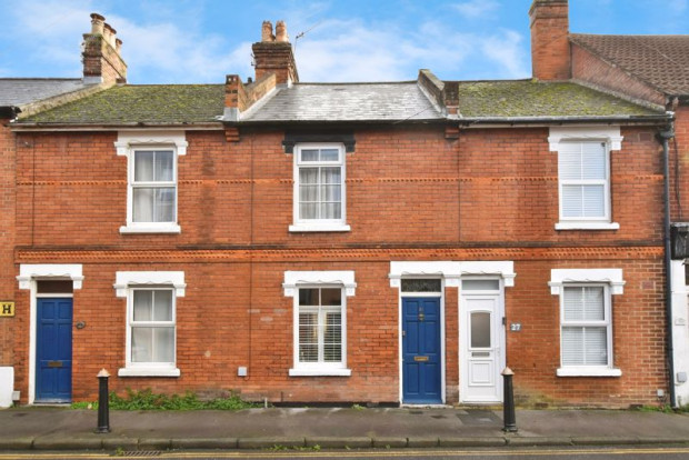 Property for sale in Pennyfarthing Street, Salisbury