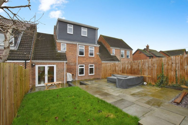 Property for sale in Saxon Leas, Salisbury