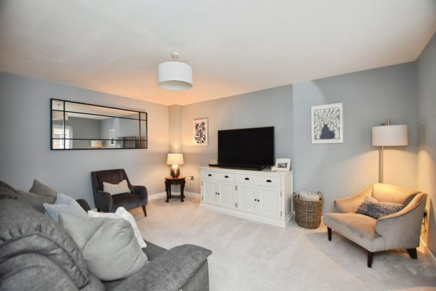 Property for sale in Hawthorn Way , Salisbury