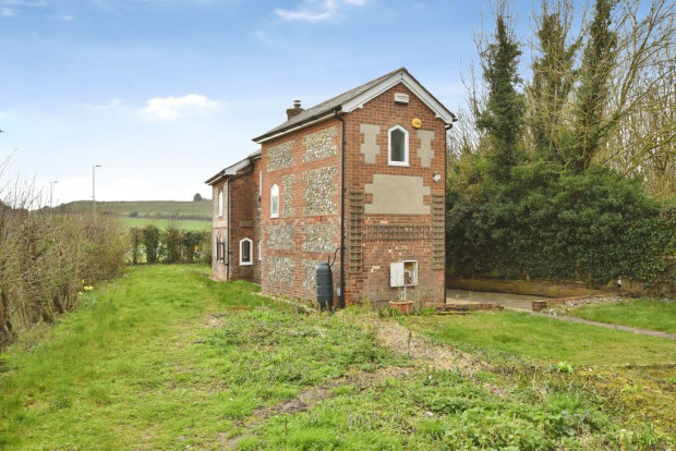 Property for sale in Amesbury Road, Salisbury