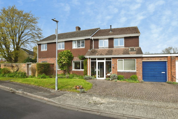 Property for sale in Mallard Close, Salisbury