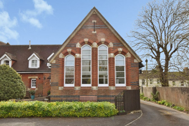 Property for sale in Wyndham Park, Salisbury