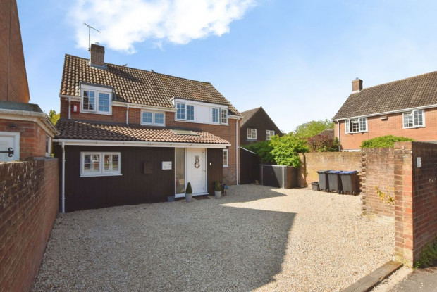 Property for sale in Milford Park, Salisbury