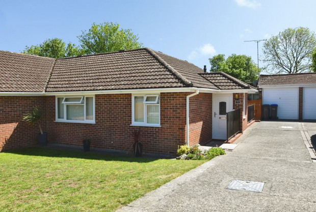 Property for sale in Raleigh Crescent, Salisbury