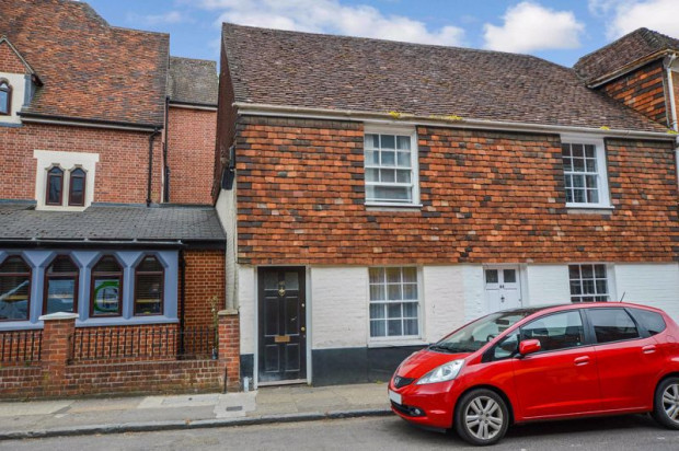Property for sale in Milford Street, Salisbury