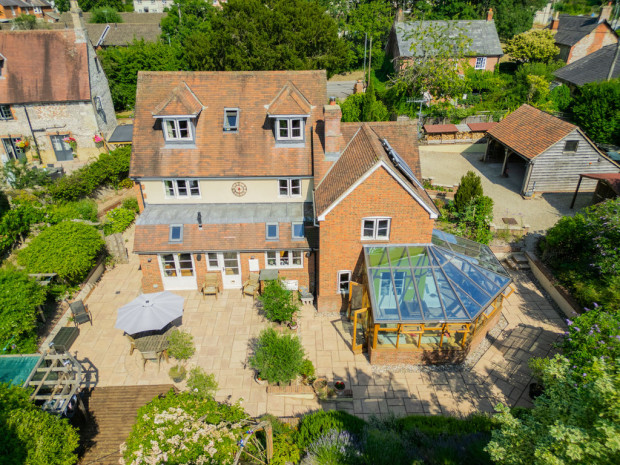 Property for sale in High Street, Salisbury