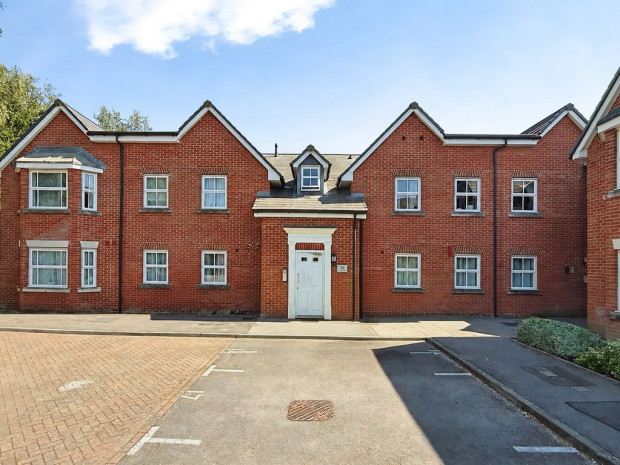 Property for sale in Joseph Court, Salisbury