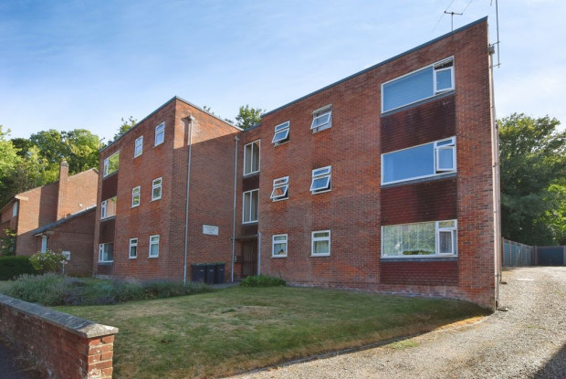 Property for sale in Ayleswade Road, Salisbury