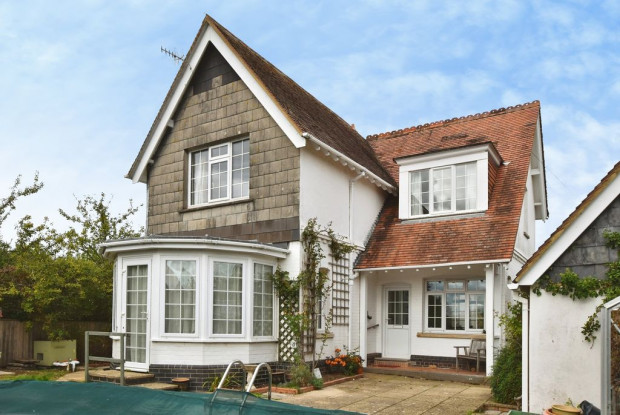 Property for sale in Station Road, Salisbury