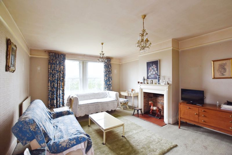 3 Bedroom House for sale in Wilton Road, Salisbury