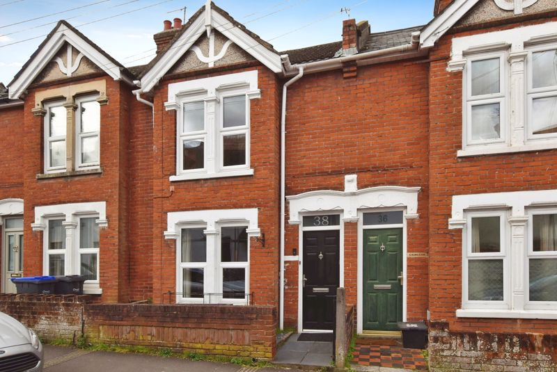 3 Bedroom House for sale in Harnham Road, Salisbury