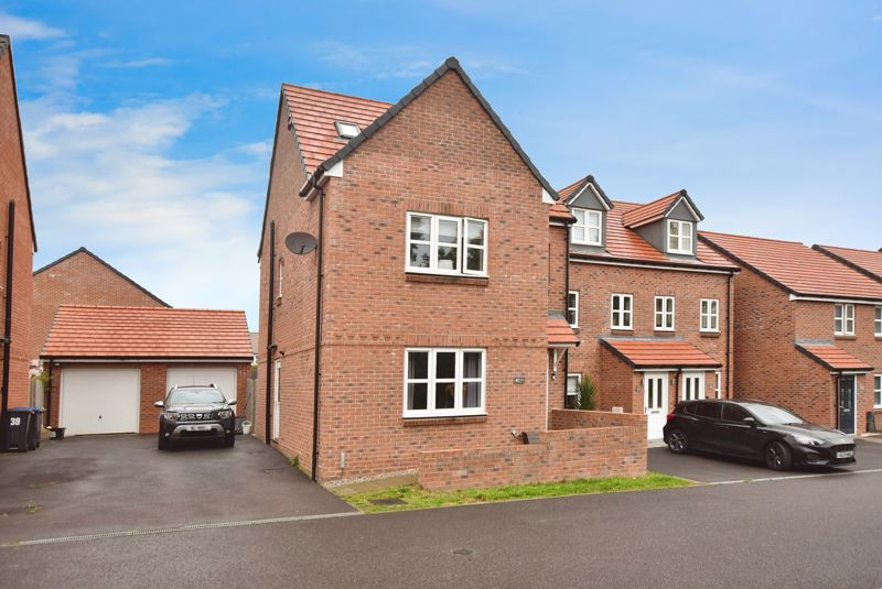 4 Bedroom House for sale in Ivie Place, Salisbury