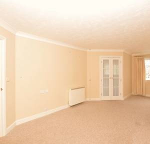 1 Bedroom  for sale in Archers Court, Salisbury