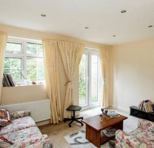 3 Bedroom House for sale in Courtwood Close, Salisbury