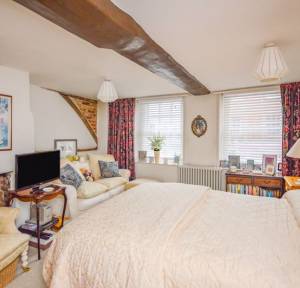 4 Bedroom House for sale in Castle Street, Salisbury