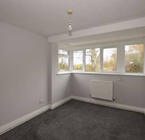 2 Bedroom Flat for sale in Odstock View, Salisbury