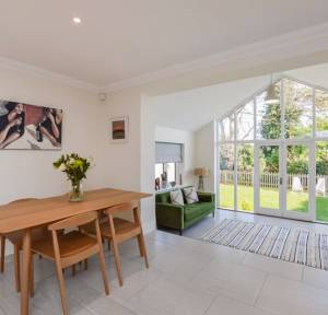 4 Bedroom House for sale in St. Marks Avenue, Salisbury