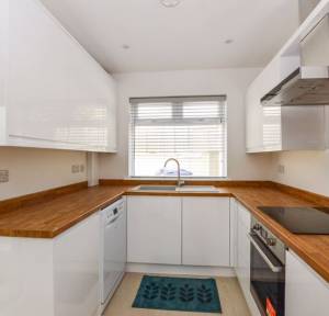 3 Bedroom House to rent in Stratford Road, Salisbury
