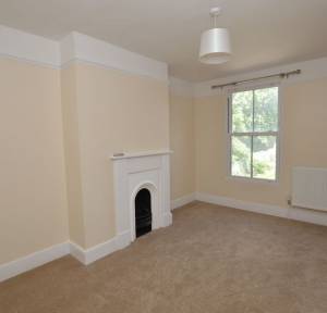 4 Bedroom House to rent in Park Street, Salisbury