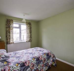 2 Bedroom Bungalow for sale in Bulbridge Road, Salisbury