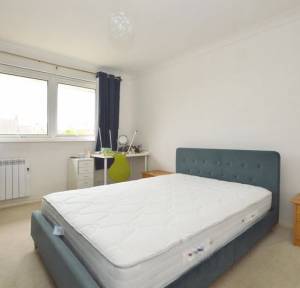 1 Bedroom Flat to rent in Rougemont Close, Salisbury