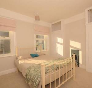 3 Bedroom House for sale in Devizes Road, Salisbury