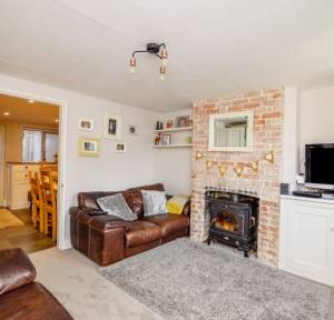 3 Bedroom House for sale in Knew Cottages , Salisbury
