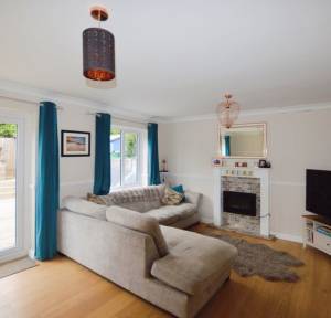 3 Bedroom House for sale in Highbury Court,, Salisbury